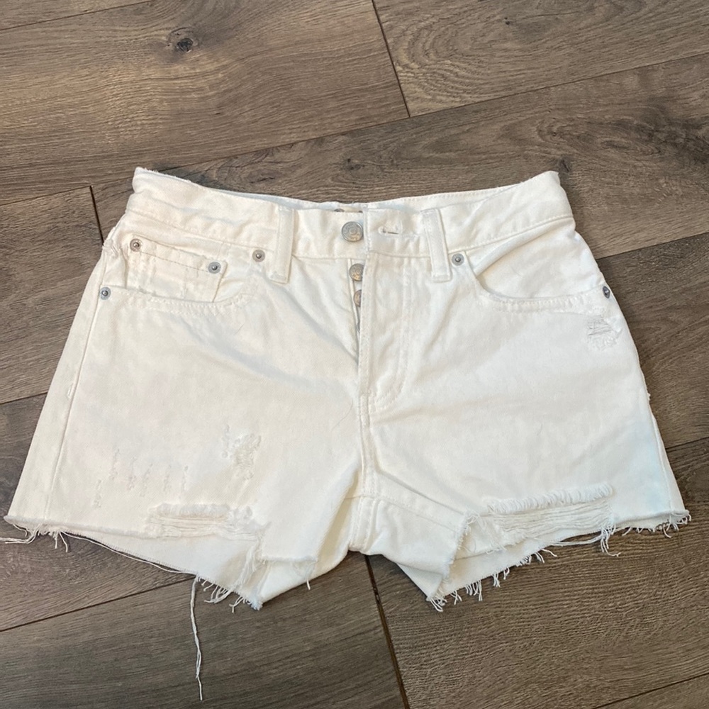FREE PEOPLE WHITE JEAN SHORTS